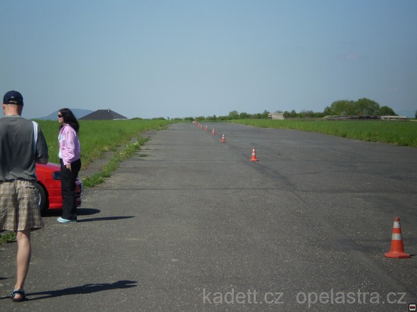 img00003.jpg