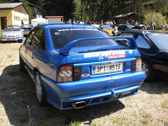 img00107.jpg